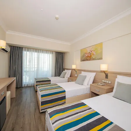 Отель Lalila Blue