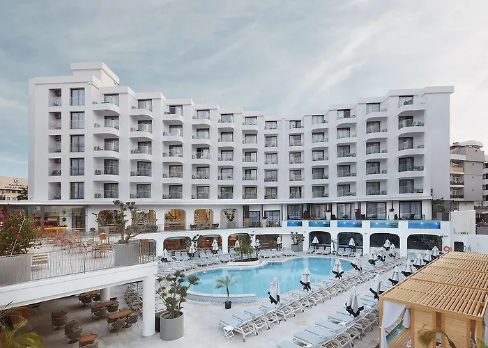 Lalila Blue 5* Μαρμαρίς