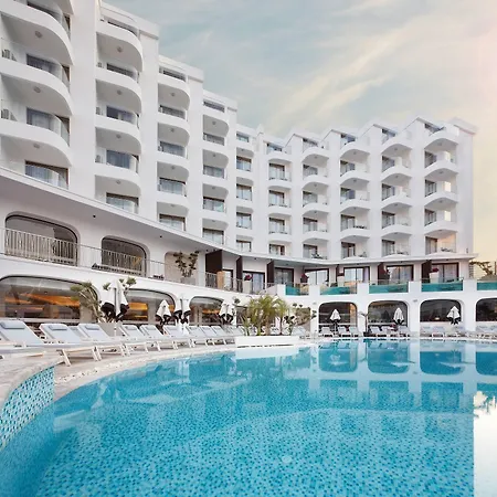 Lalila Blue Otel