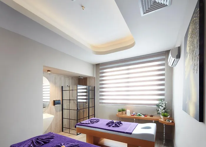 Lalila Blue Szálloda 5*